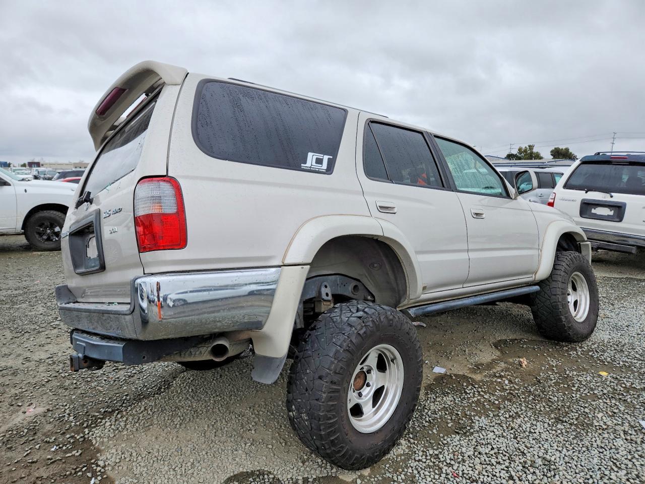 2000 TOYOTA 4Runner