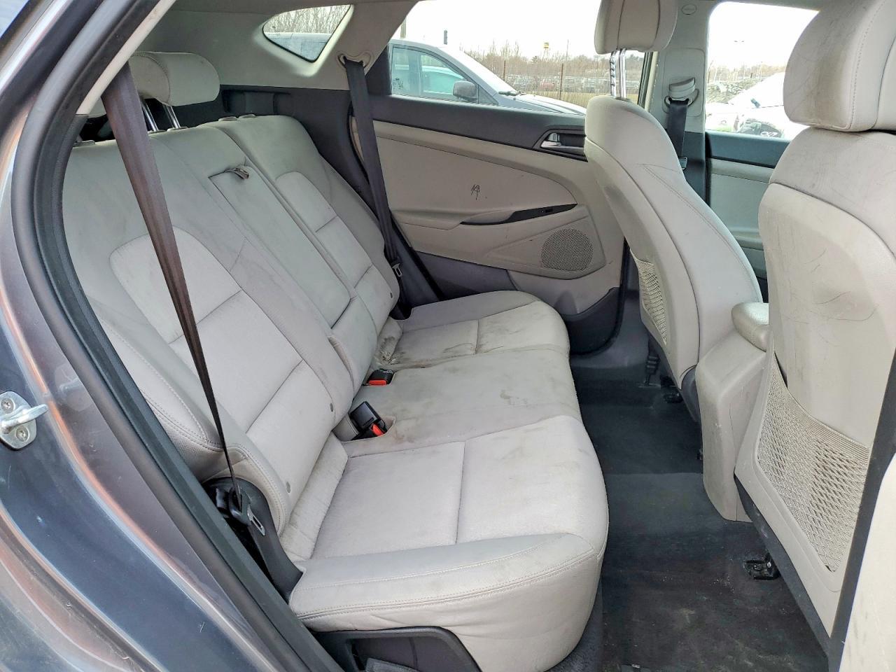 2017 HYUNDAI TUCSON