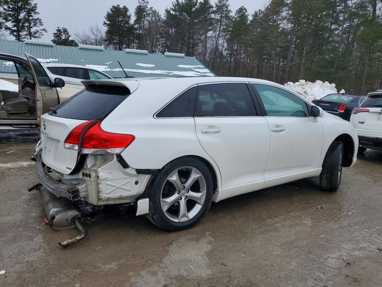 2011 TOYOTA VENZA