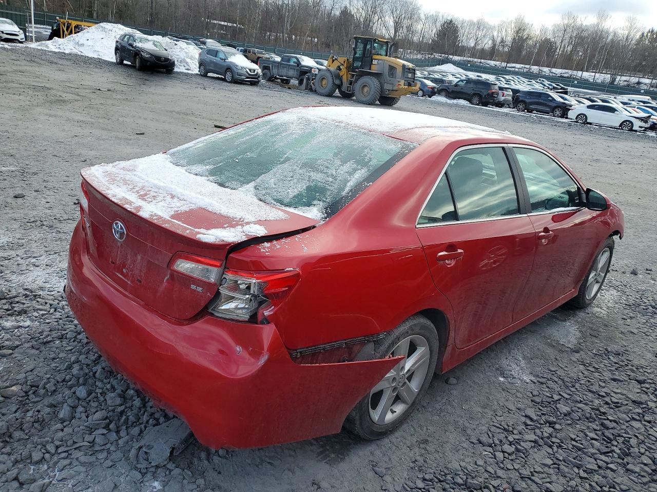 2013 TOYOTA CAMRY