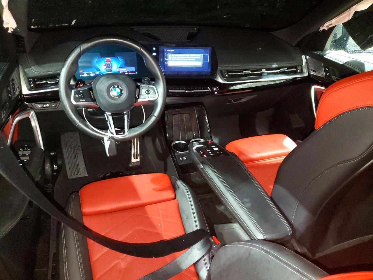 2025 BMW X1