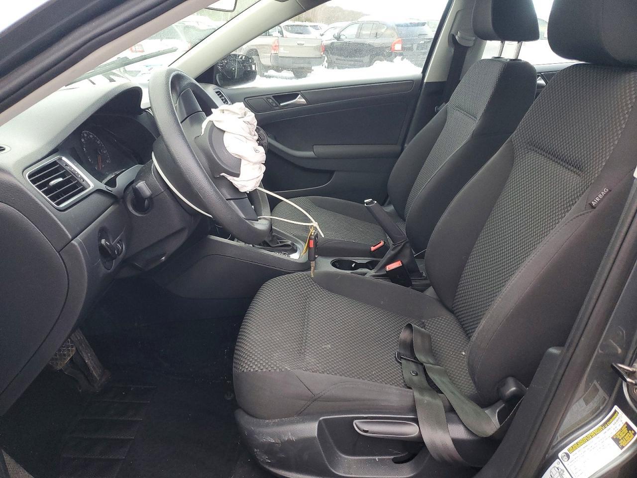 2012 VOLKSWAGEN JETTA