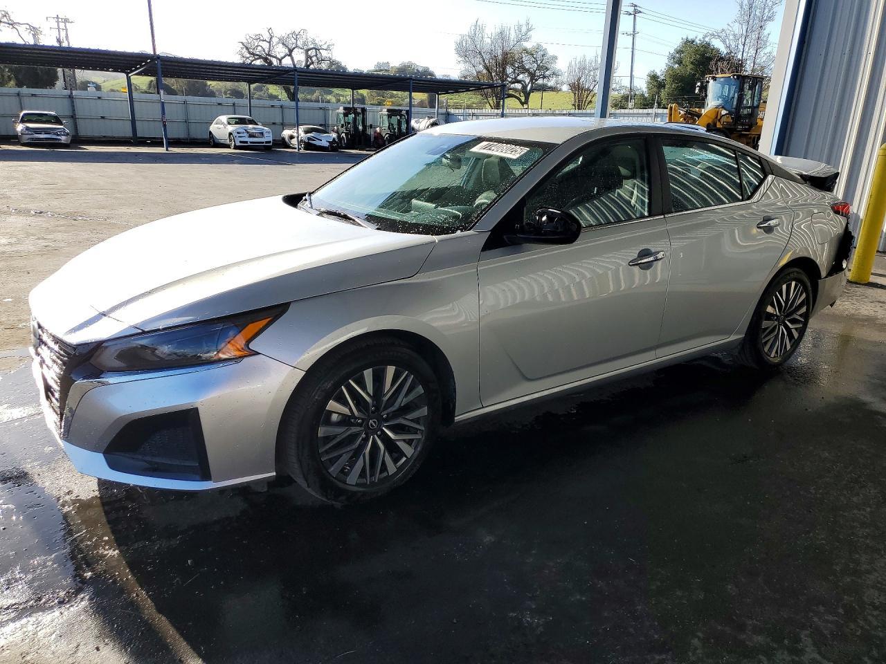 2024 NISSAN ALTIMA