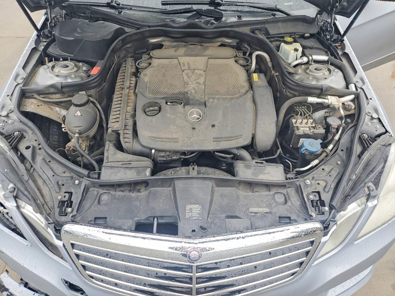 2012 MERCEDES-BENZ E-Class
