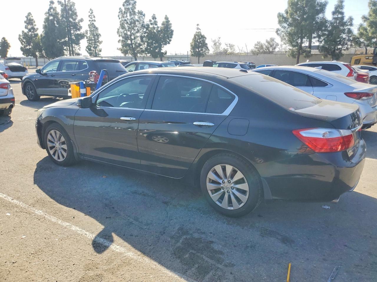 2015 HONDA ACCORD
