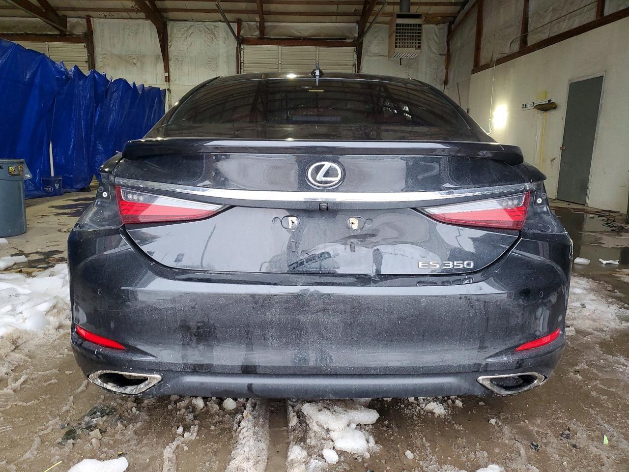 2022 LEXUS ES 350