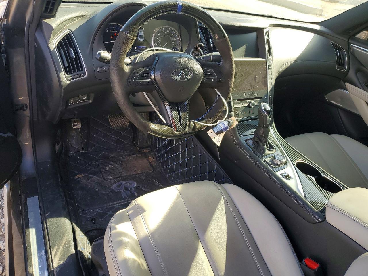 2017 INFINITI Q60