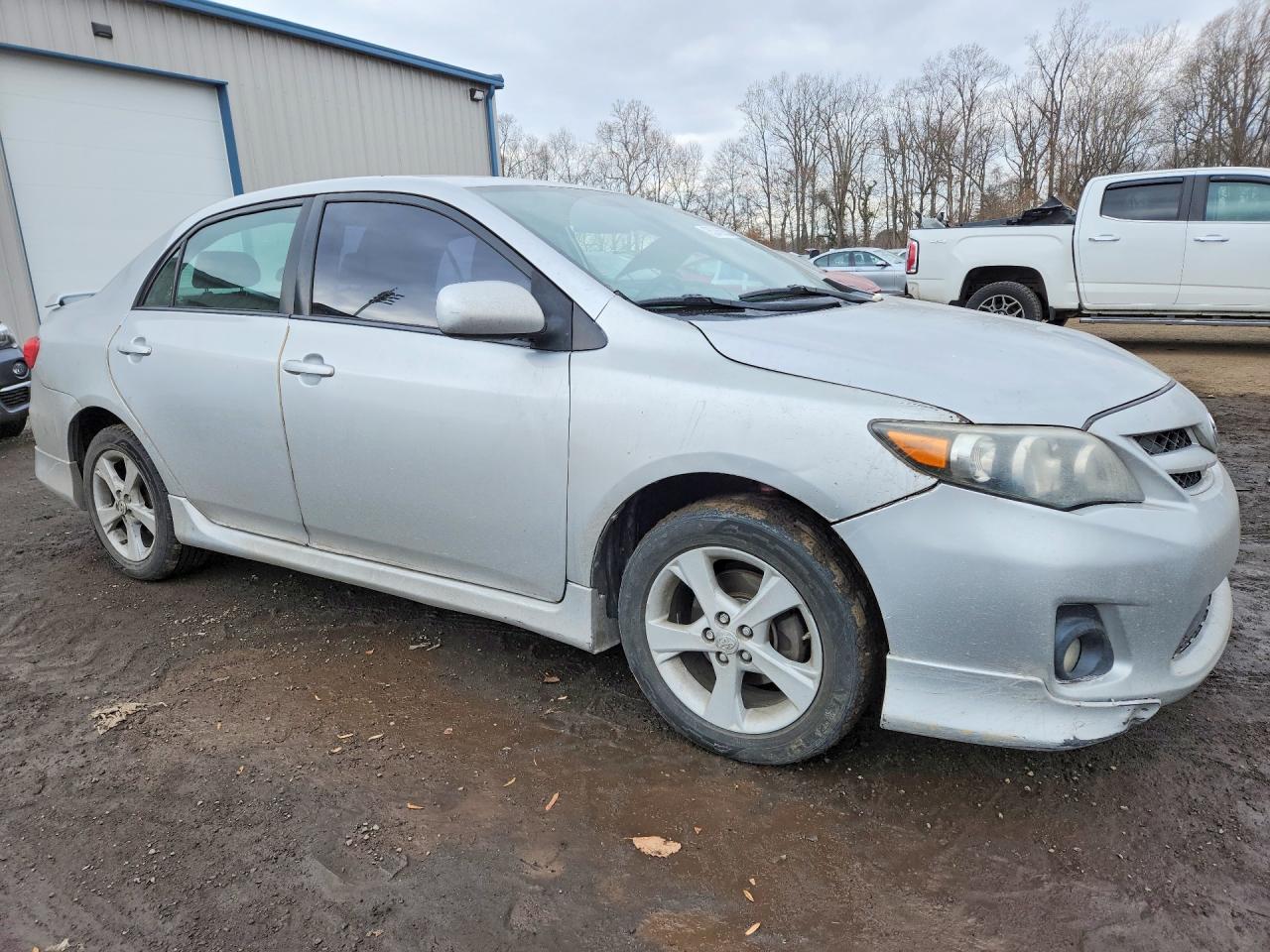 2013 TOYOTA Corrola