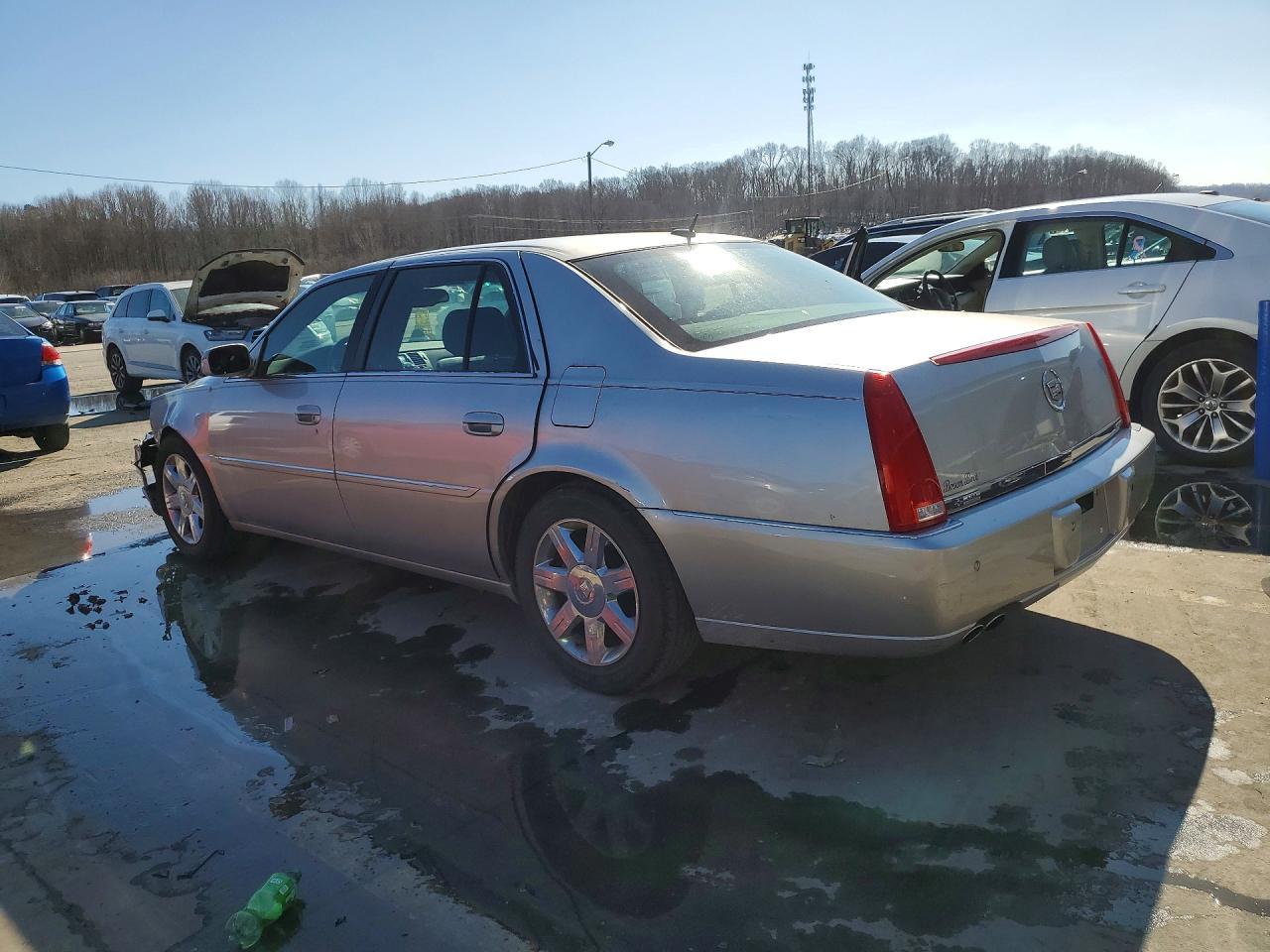 2006 CADILLAC DTS