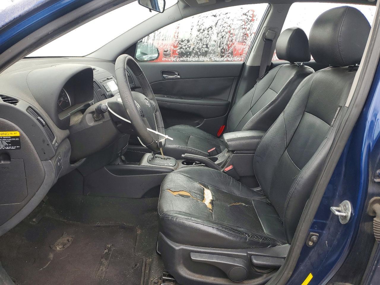 2012 HYUNDAI ELANTRA