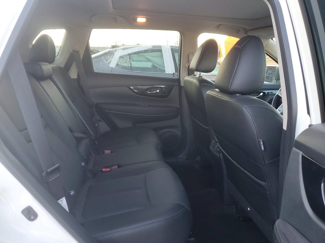 2019 NISSAN ROGUE