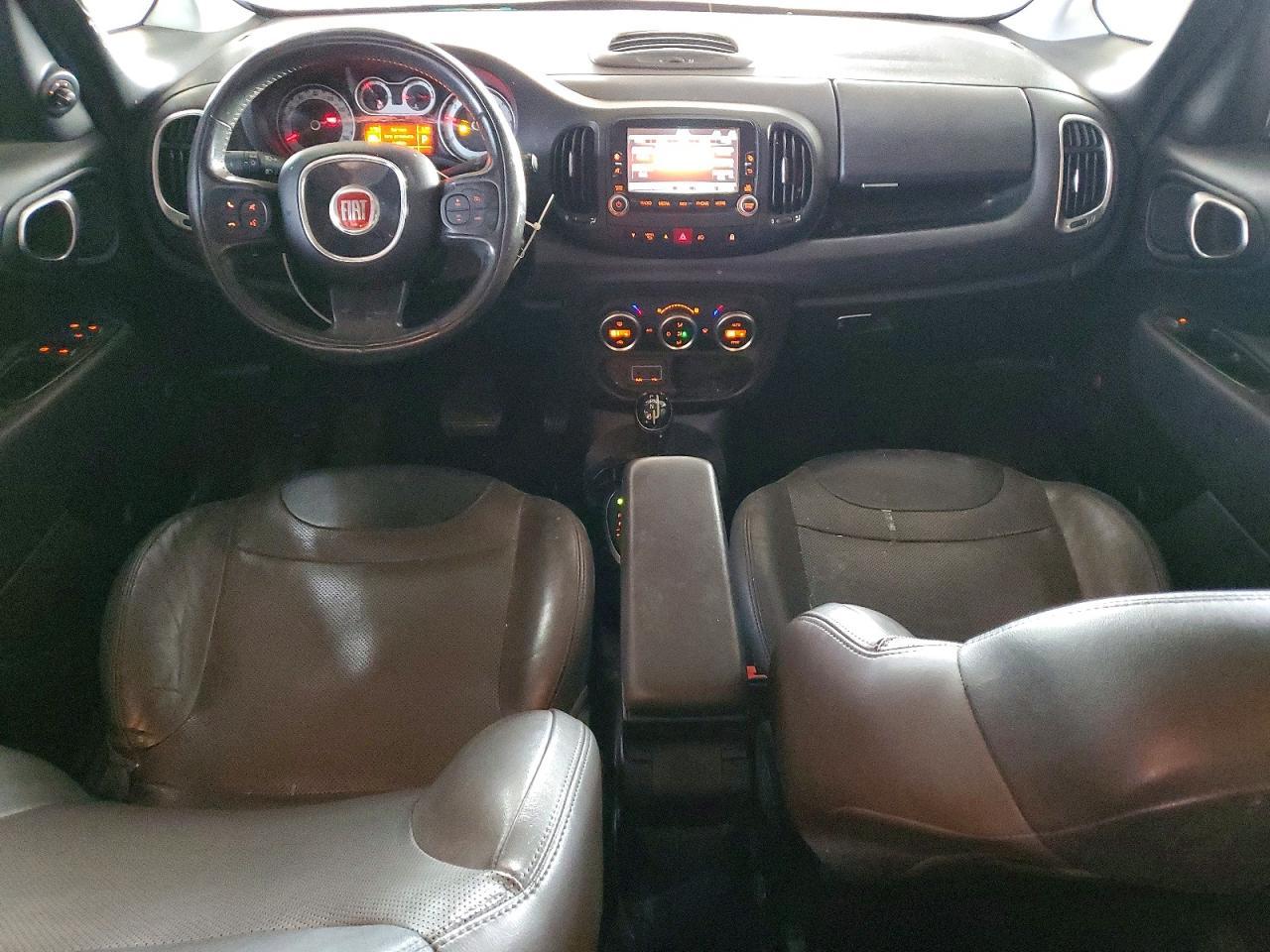 2017 FIAT 500L