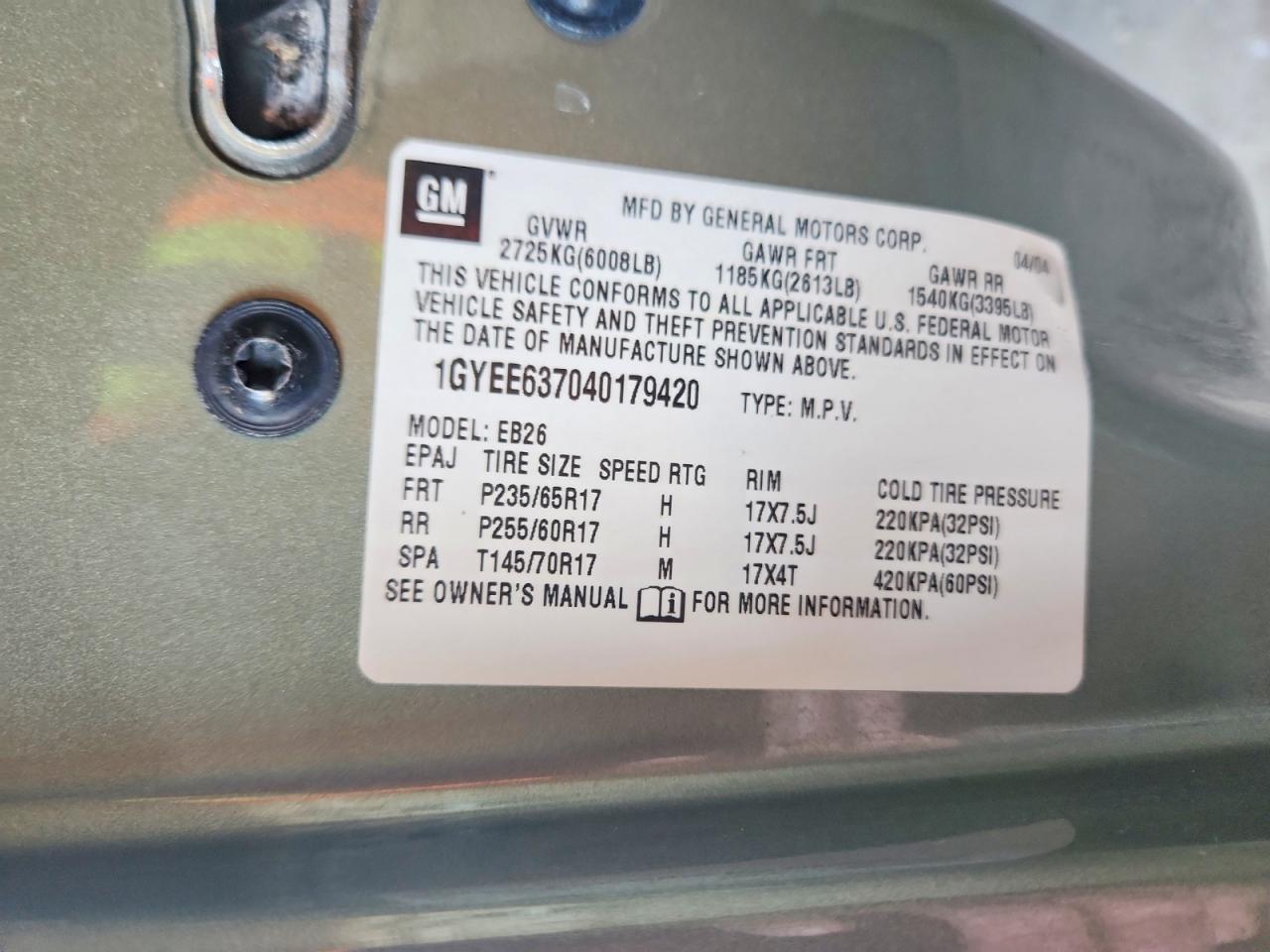 2004 CADILLAC SRX