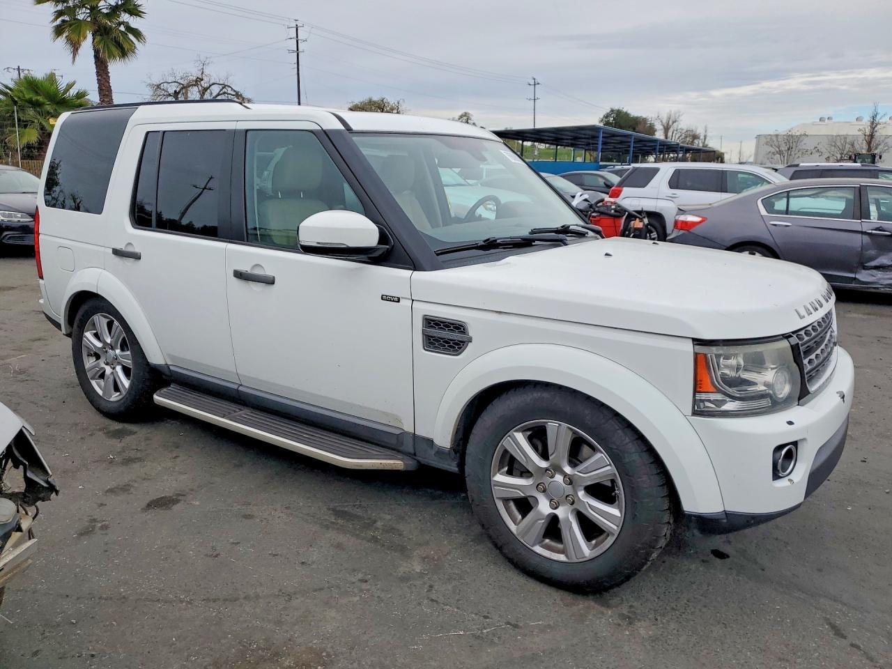 2016 LAND ROVER LR4