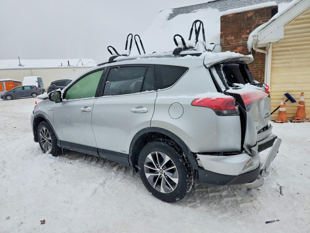 2016 TOYOTA RAV4