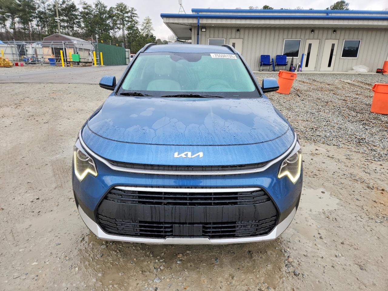 2025 KIA Niro