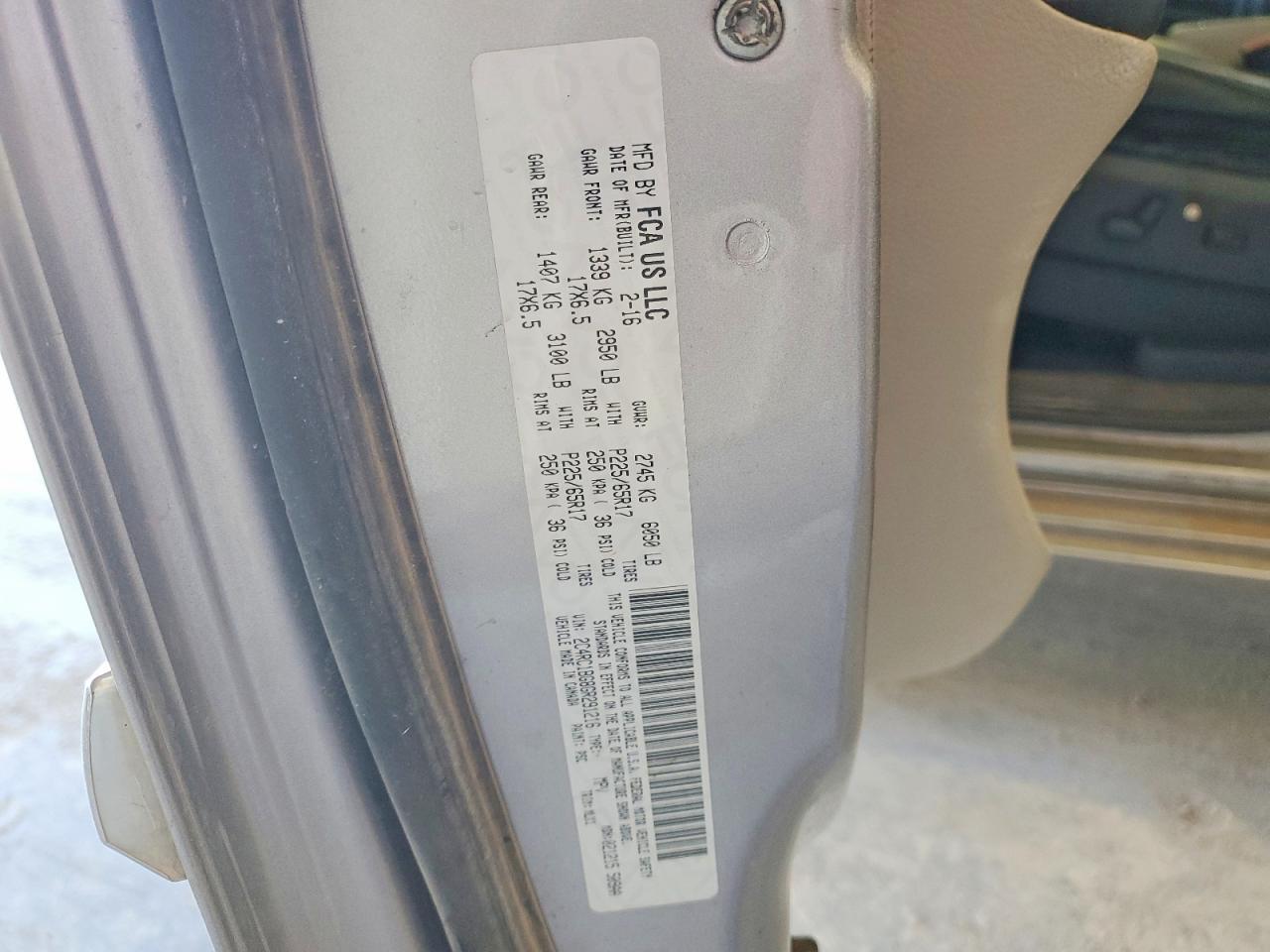 2016 CHRYSLER Town & Country