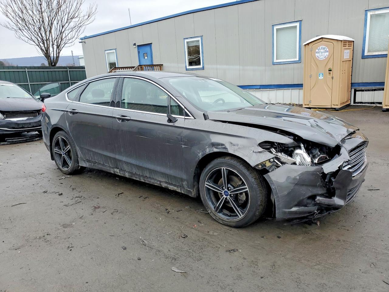 2016 FORD FUSION