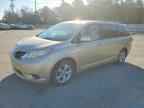 2011 TOYOTA SIENNA