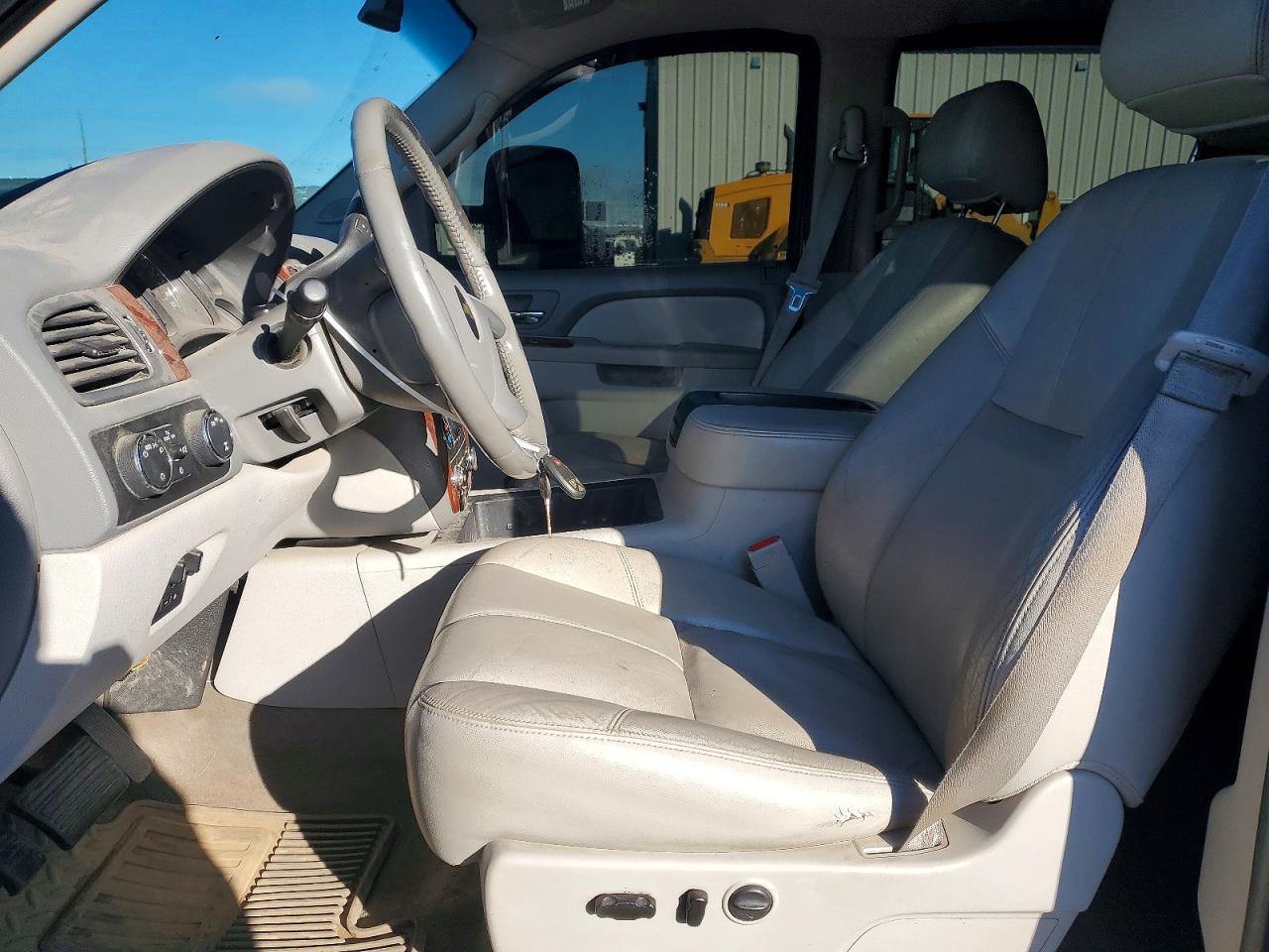 2014 CHEVROLET Silverado 2500