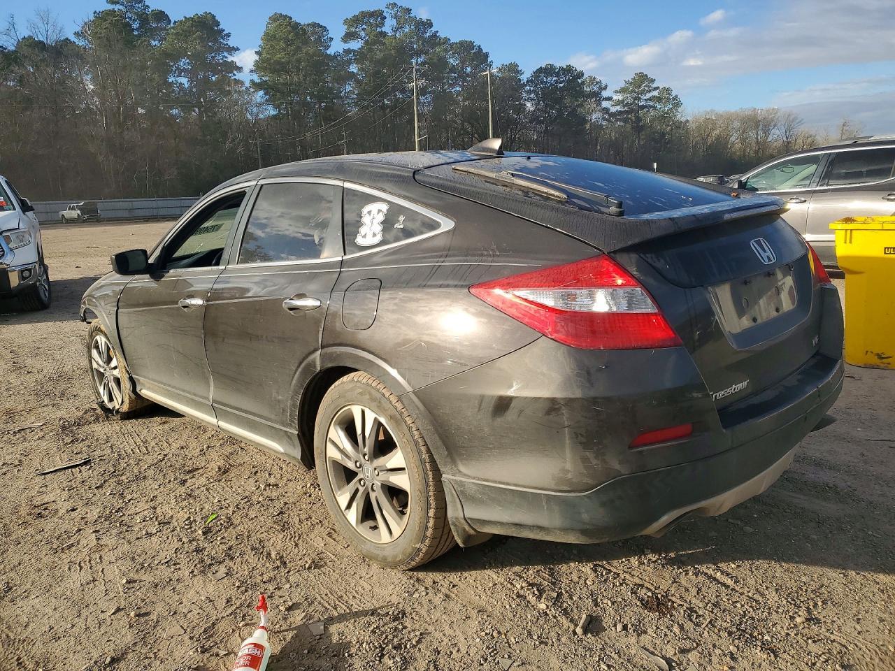 2015 HONDA Crosstour