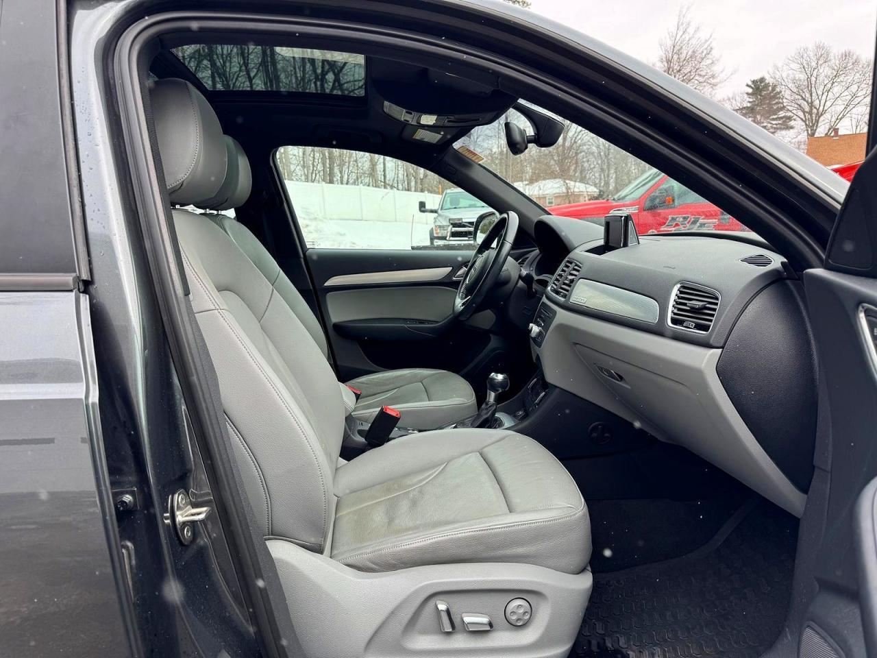 2018 AUDI Q3