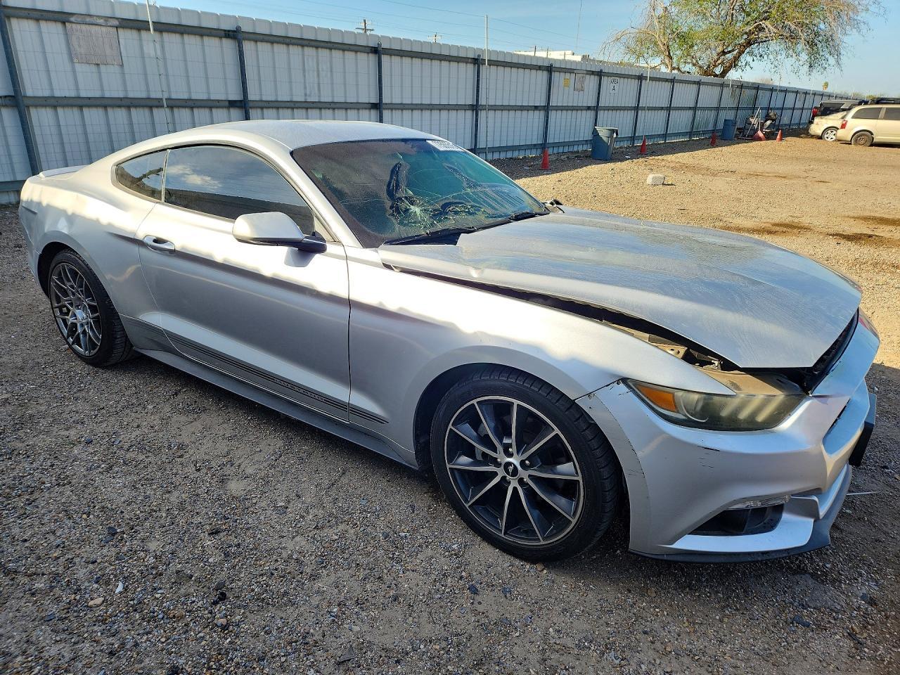 2015 FORD MUSTANG