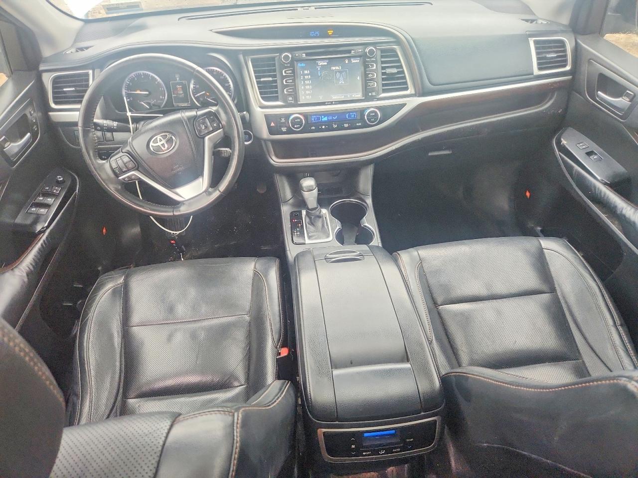 2015 TOYOTA HIGHLANDER