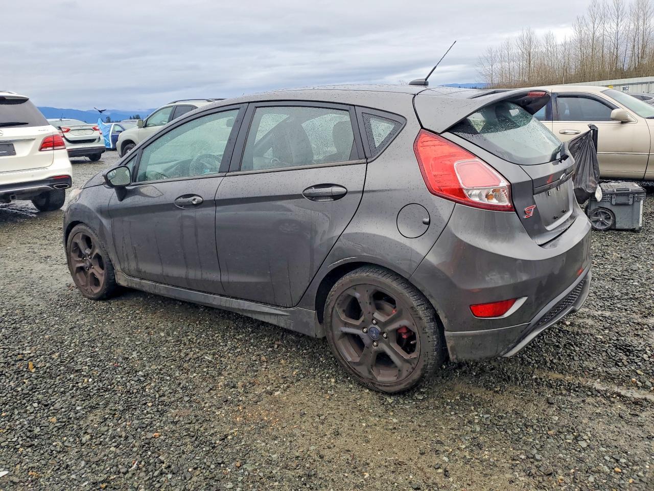 2017 FORD Fiesta