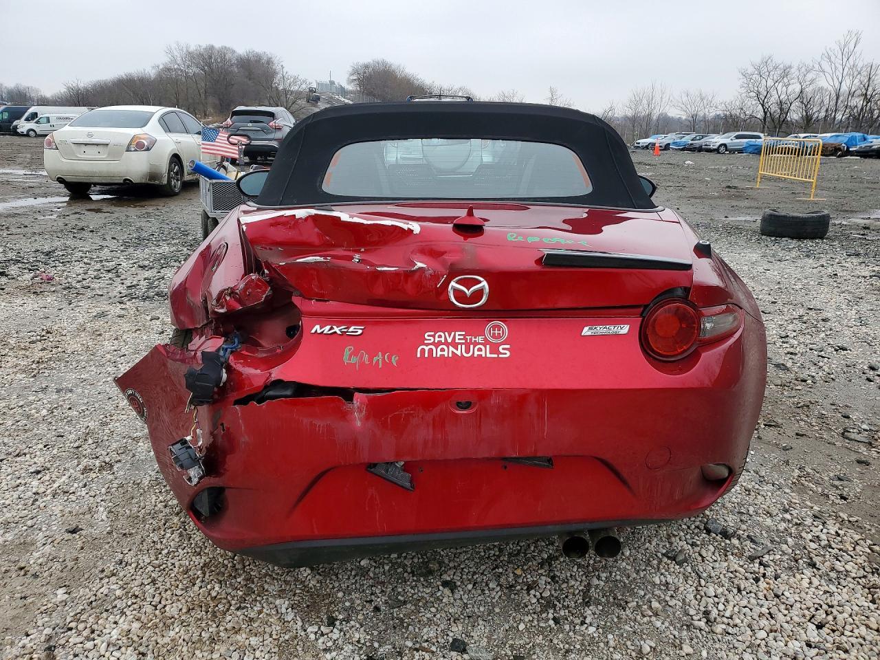2019 MAZDA MX-5 Miata