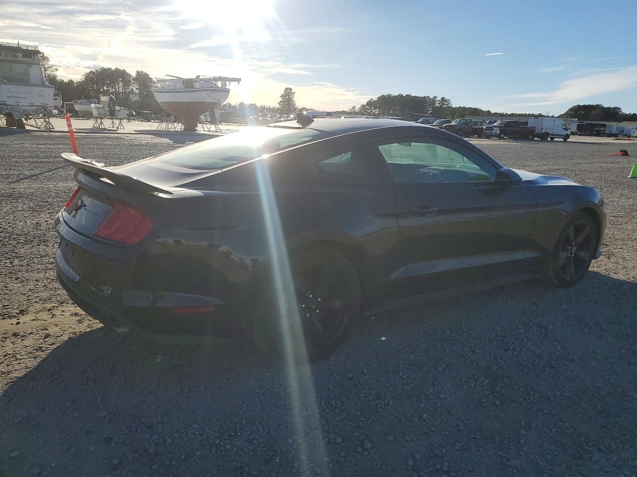 2021 FORD MUSTANG