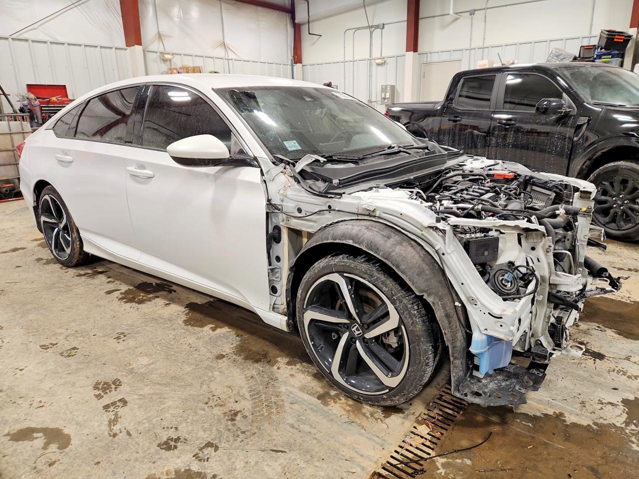 2018 HONDA ACCORD