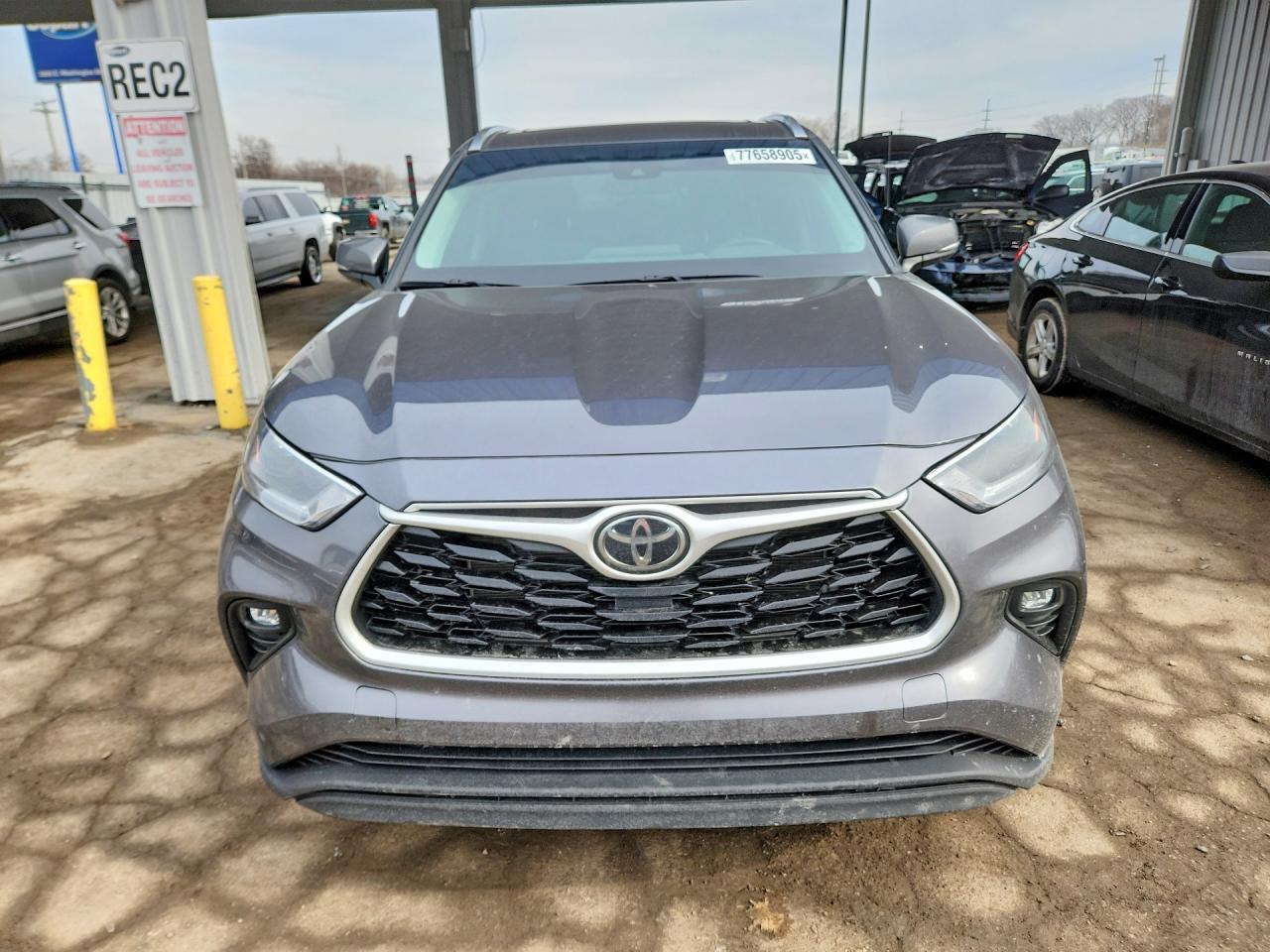 2021 TOYOTA HIGHLANDER