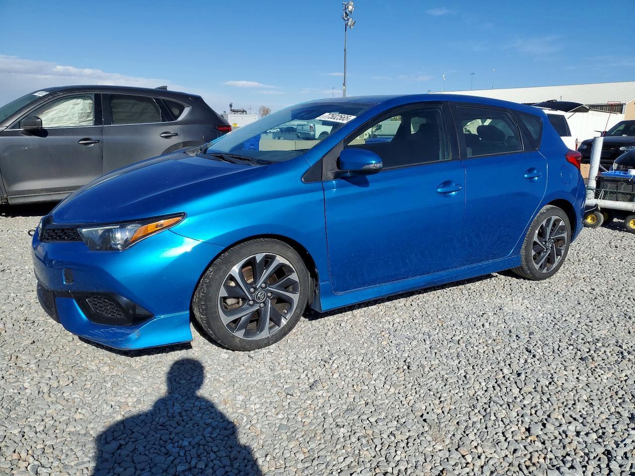 2017 TOYOTA COROLLA
