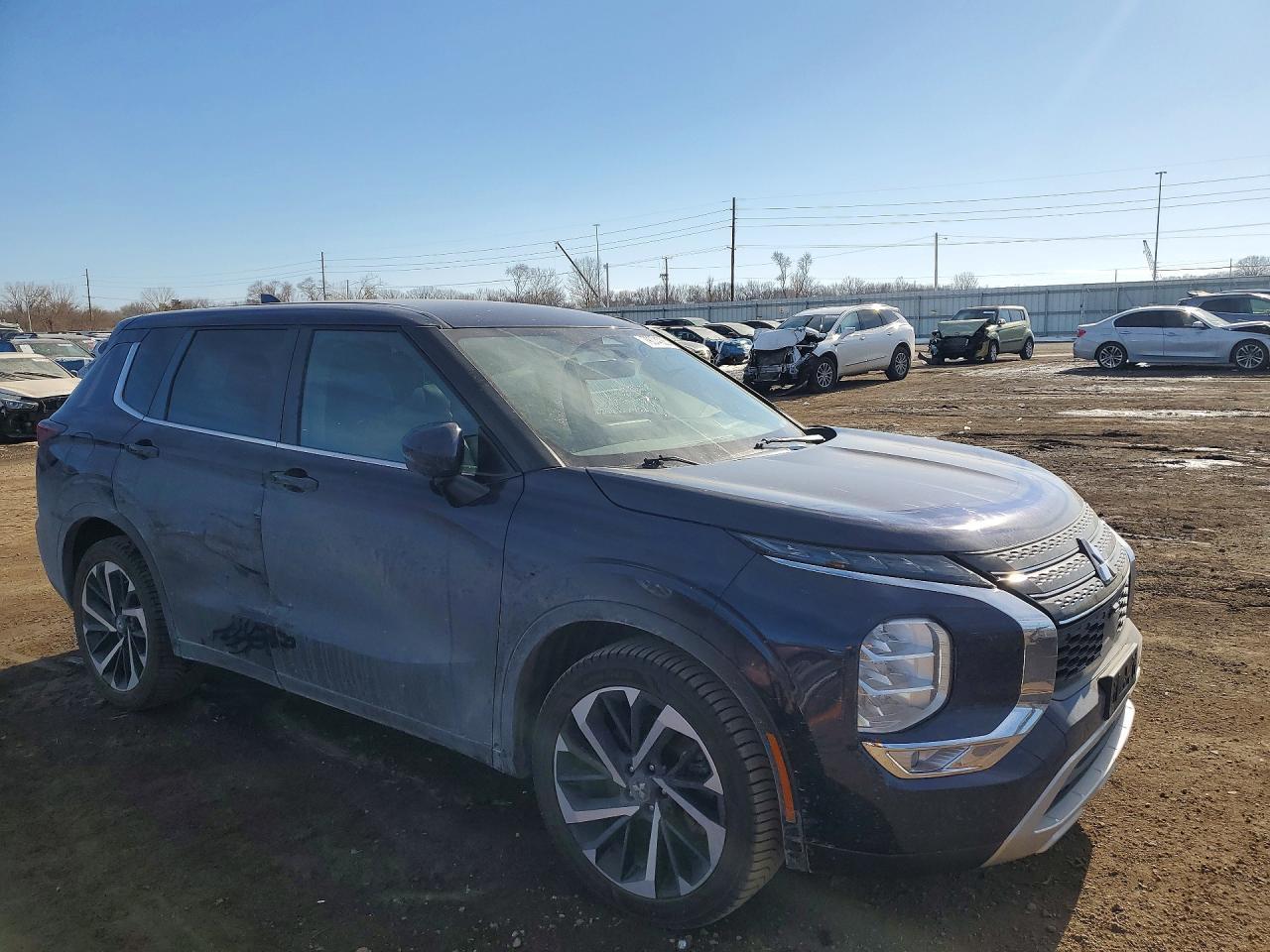 2022 MITSUBISHI outlander