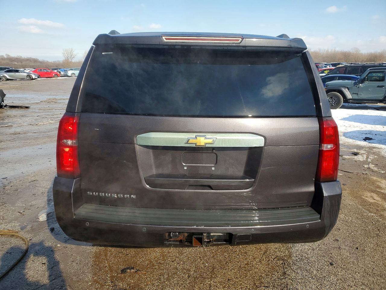 2015 CHEVROLET Suburban