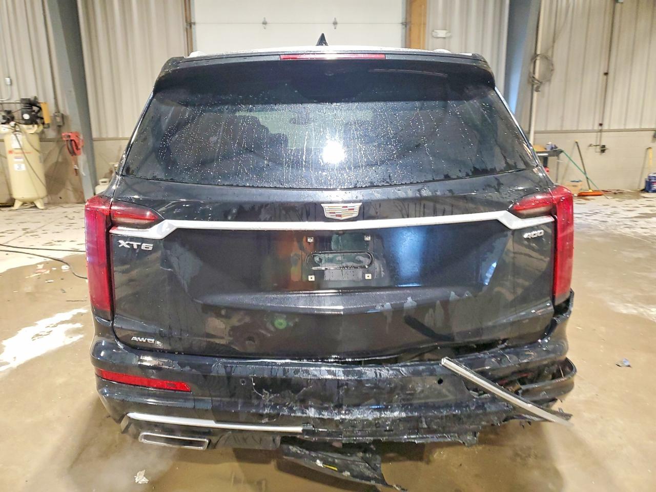 2022 CADILLAC XT6