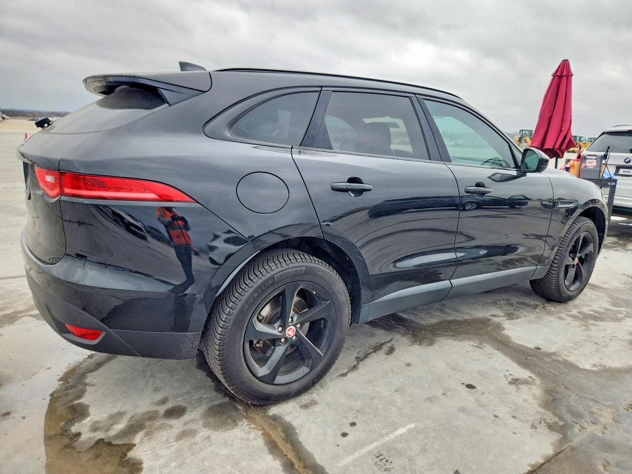 2019 JAGUAR F-Pace