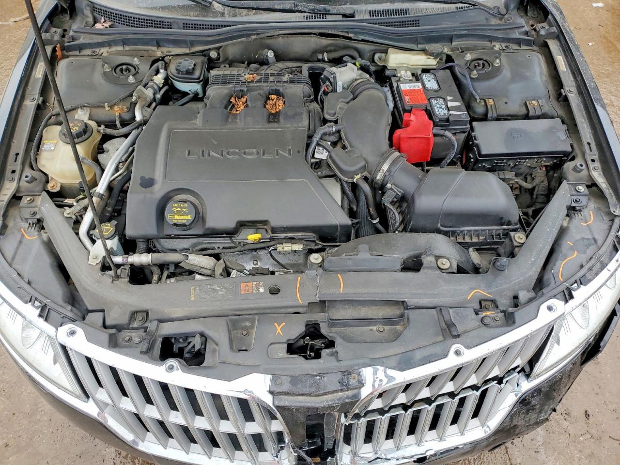2011 LINCOLN MKZ