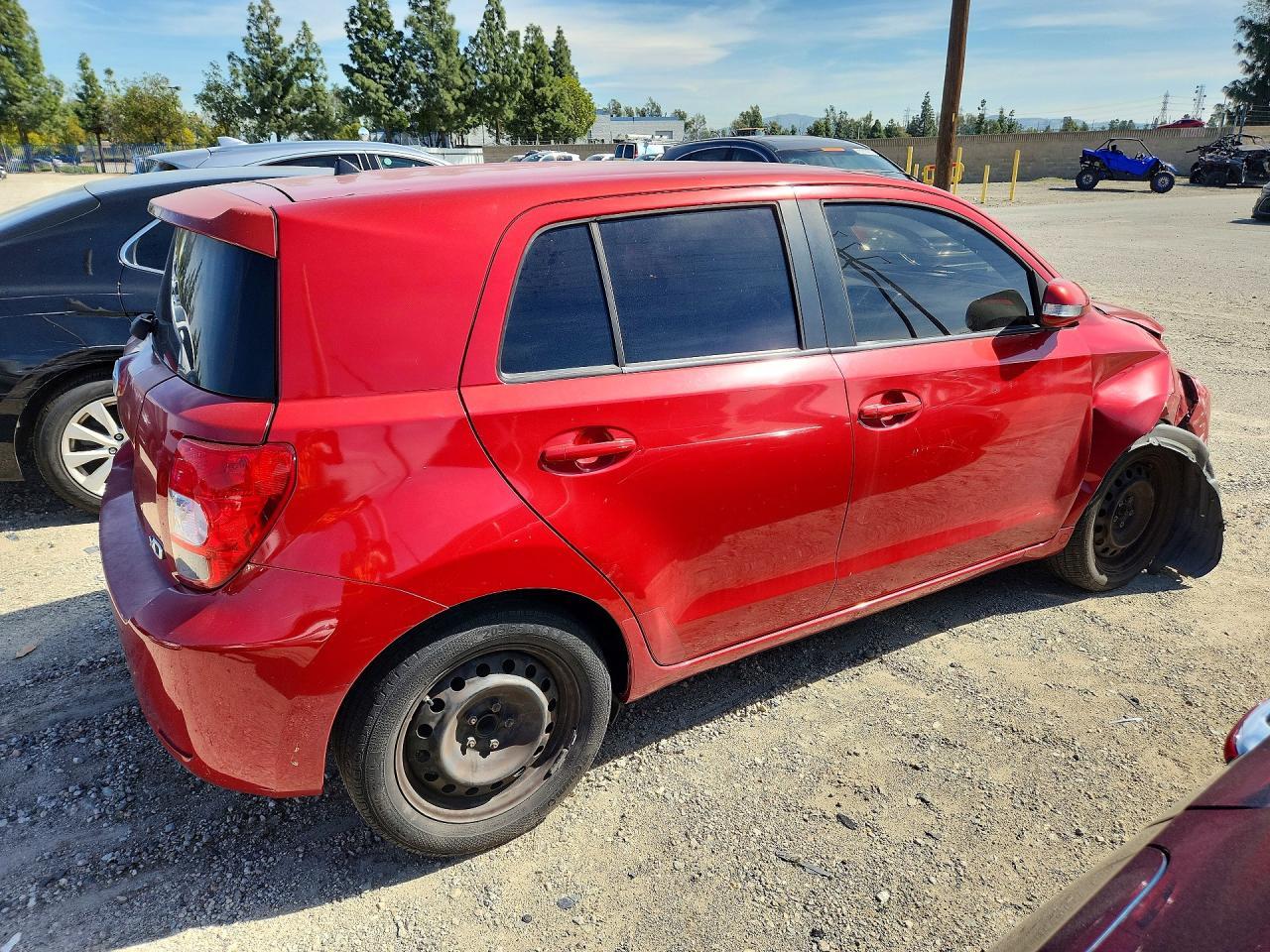 2011 TOYOTA SCION