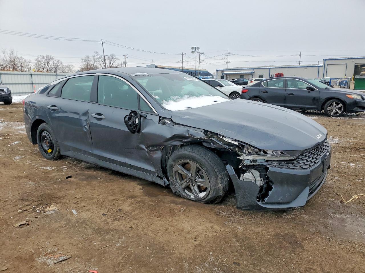 2022 KIA K5