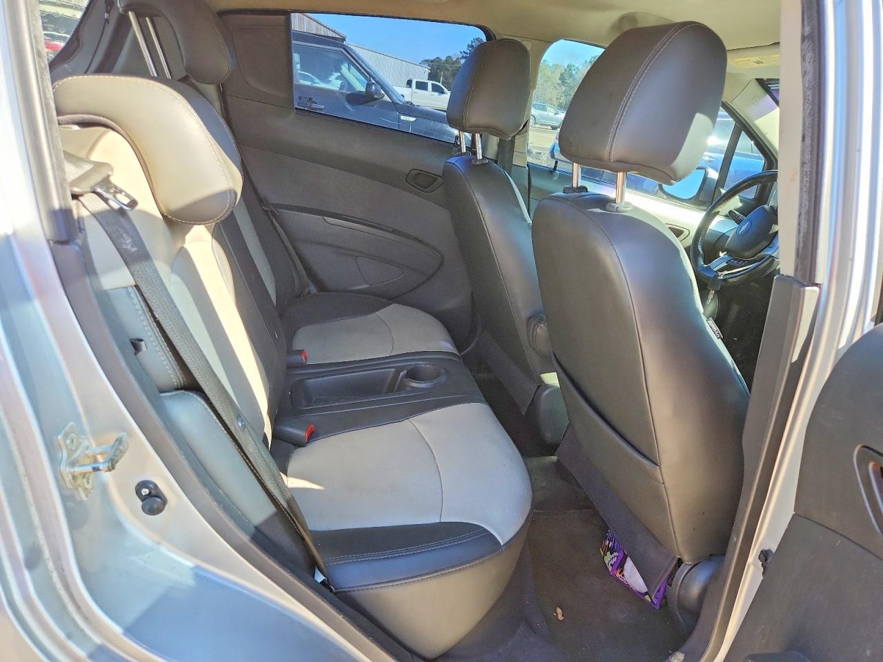 2013 CHEVROLET Spark