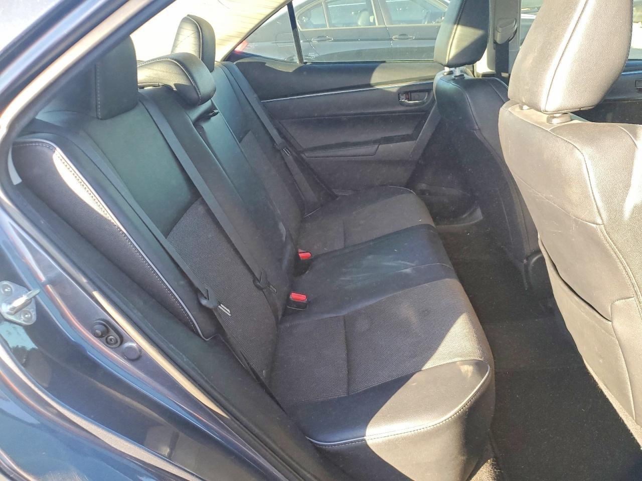 2015 TOYOTA COROLLA