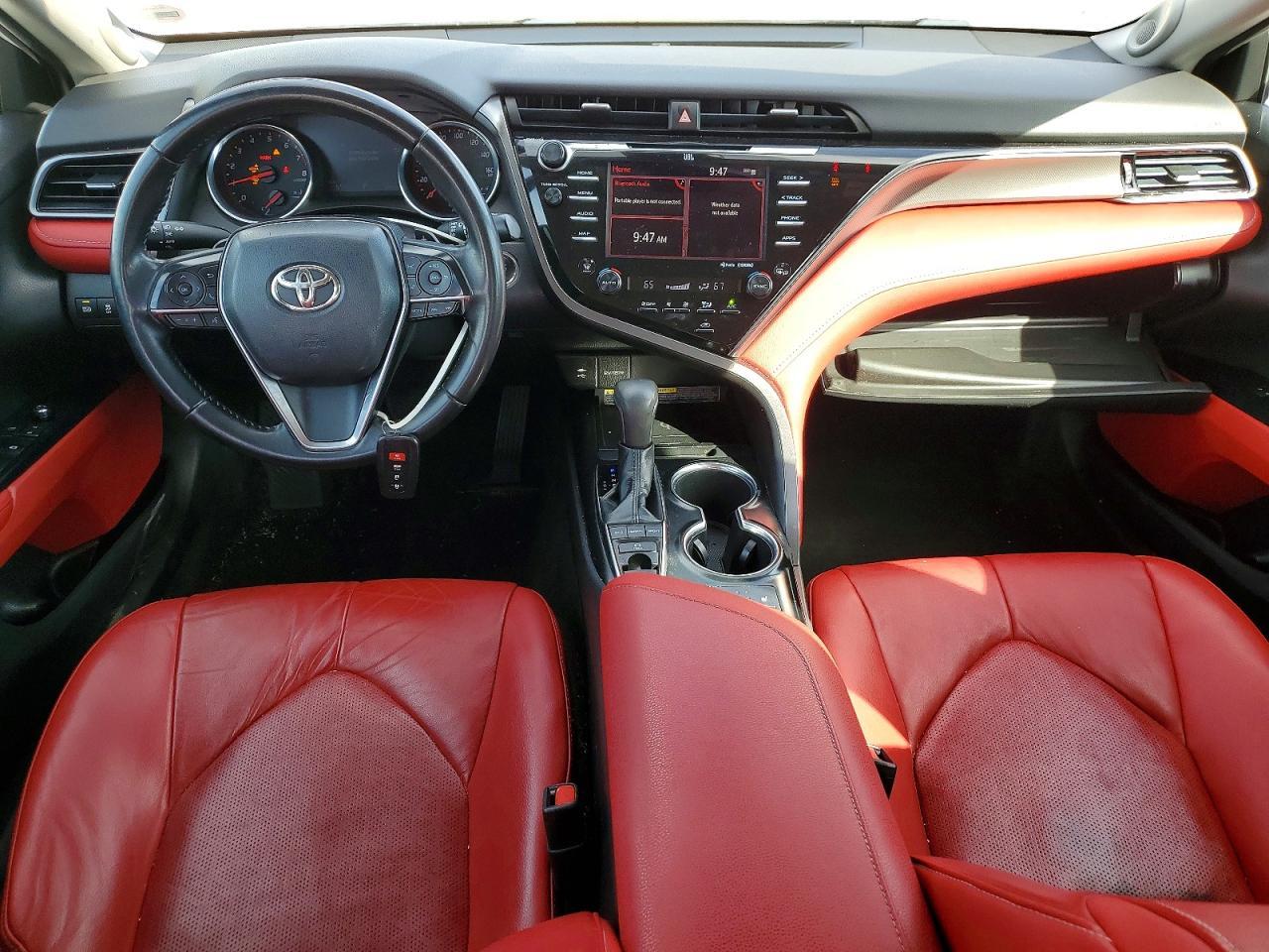 2019 TOYOTA CAMRY