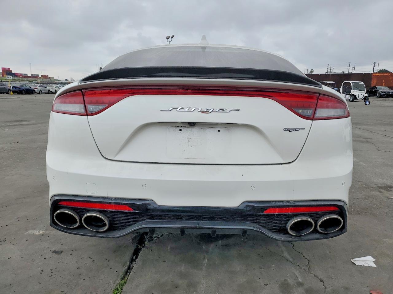 2022 KIA Stinger