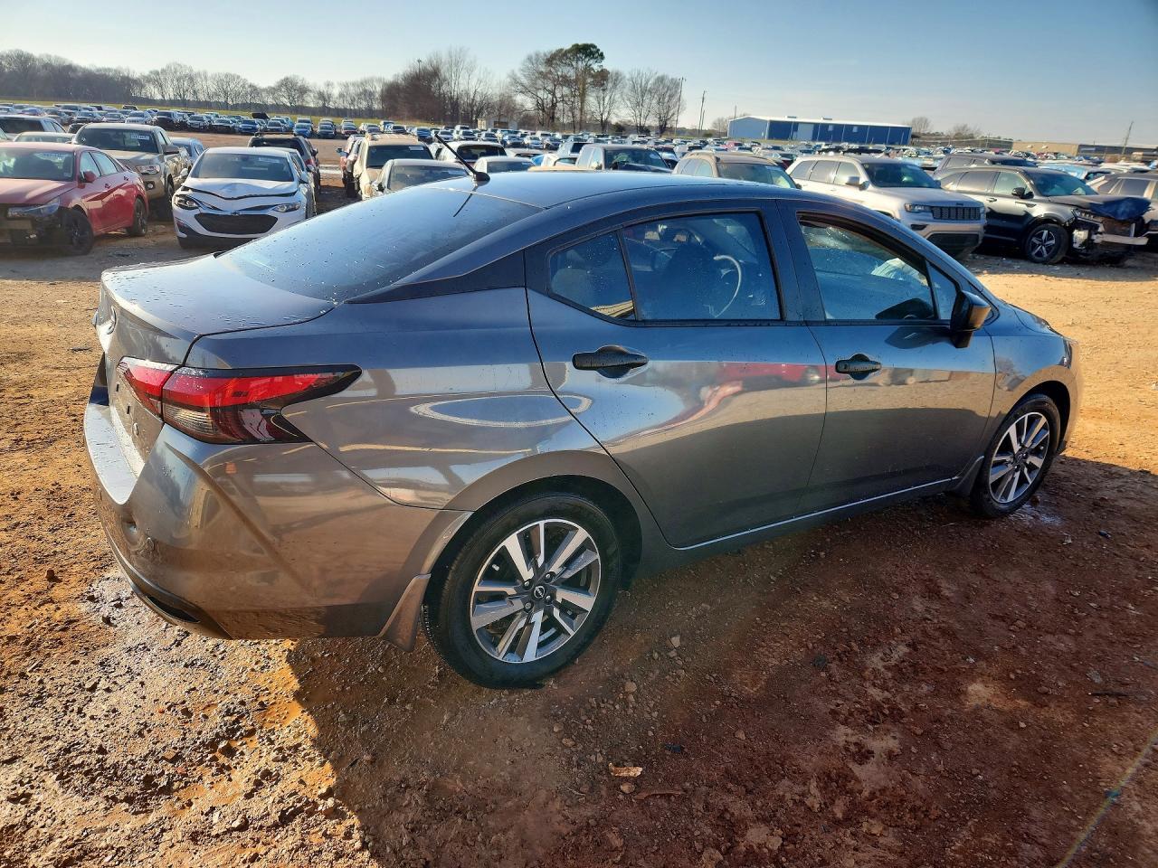 2024 NISSAN VERSA