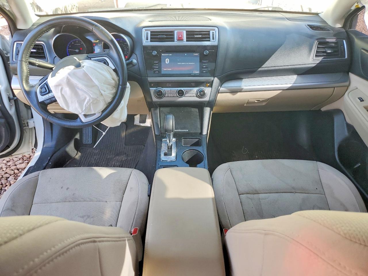 2016 SUBARU Legacy