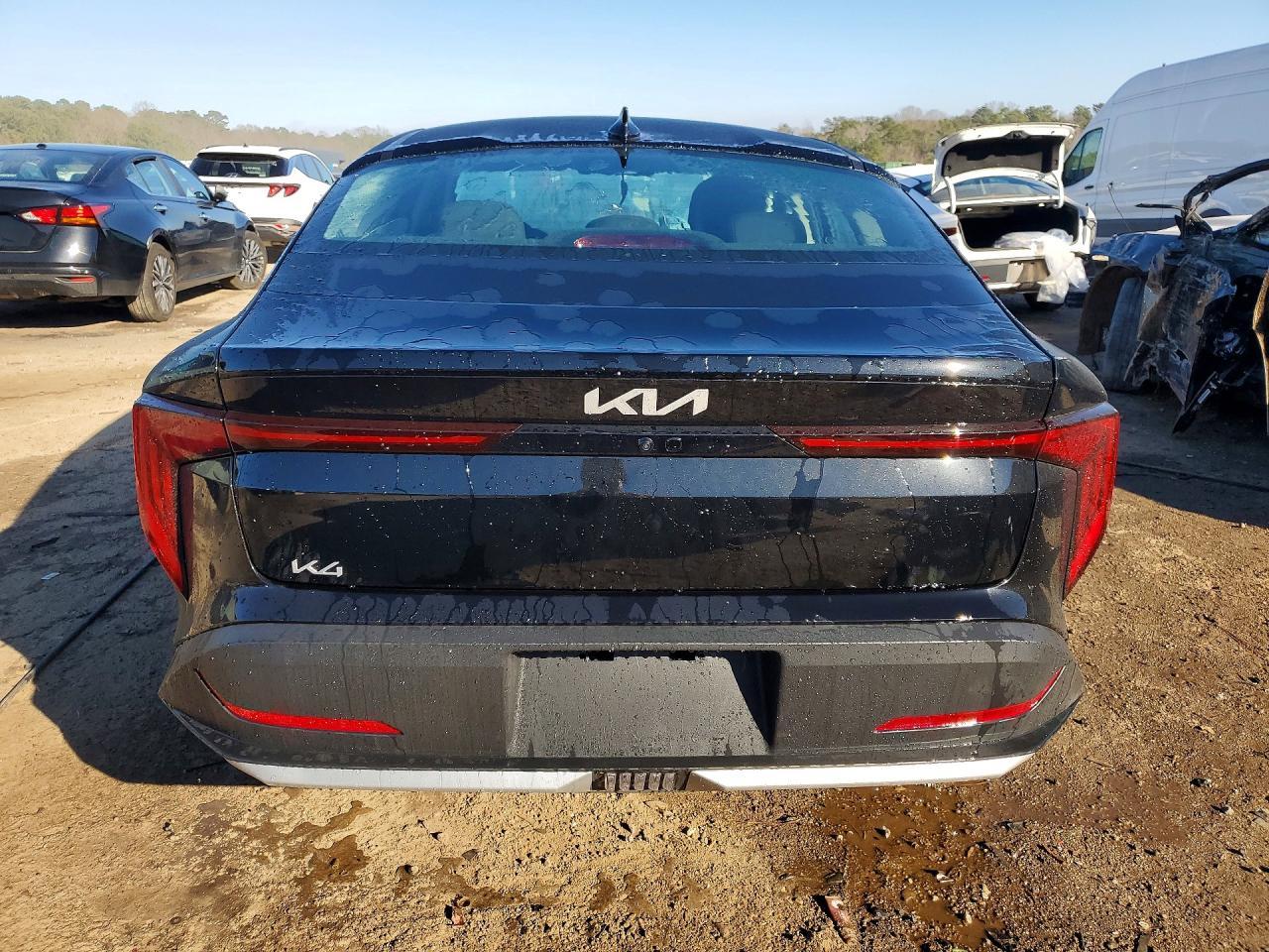 2026 KIA K4