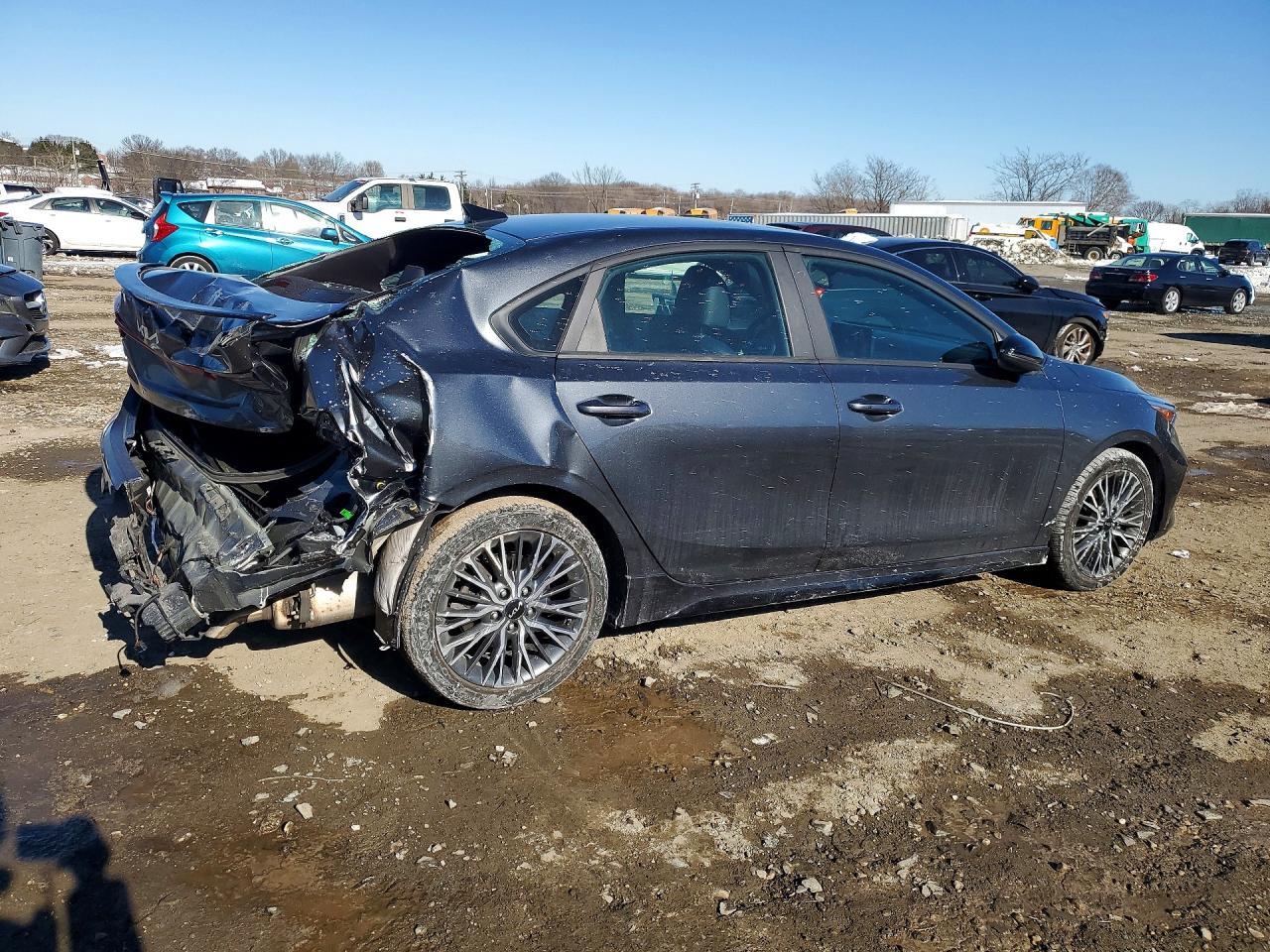 2022 KIA FORTE