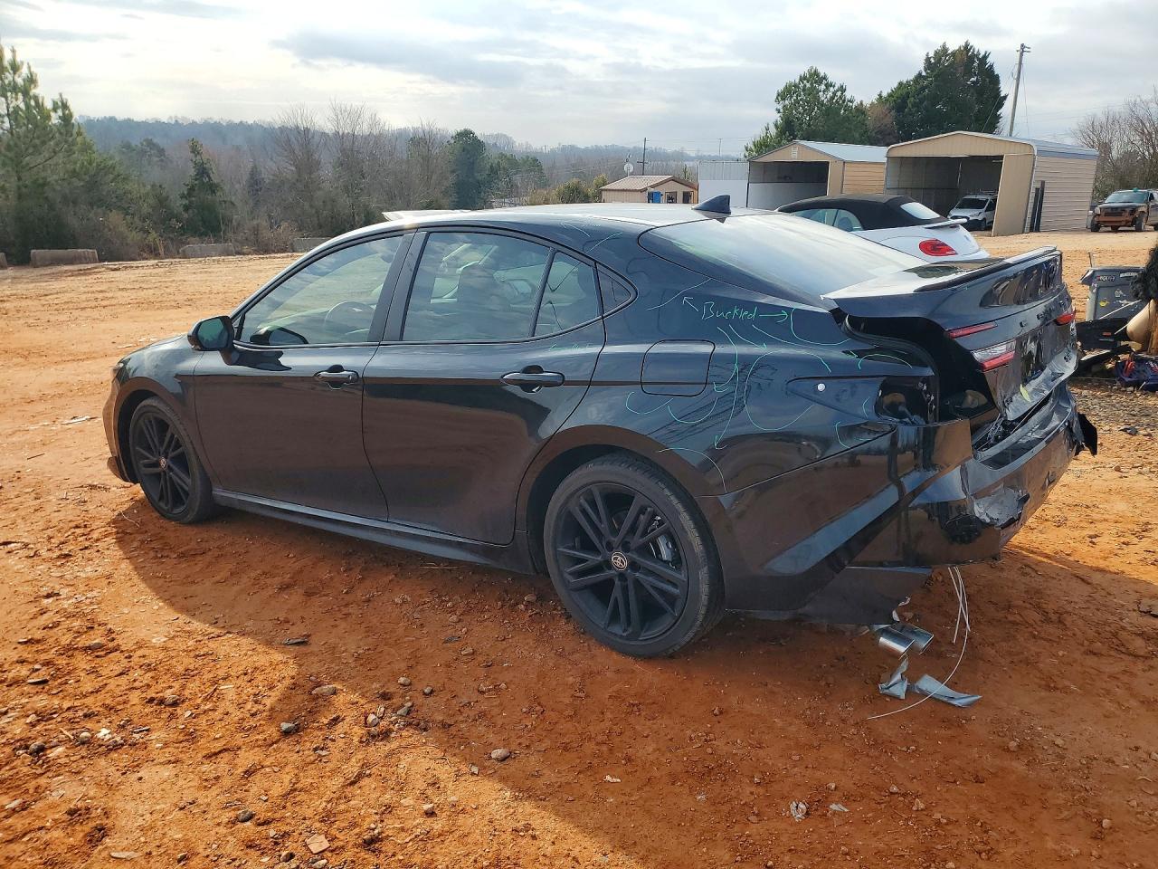 2026 TOYOTA CAMRY